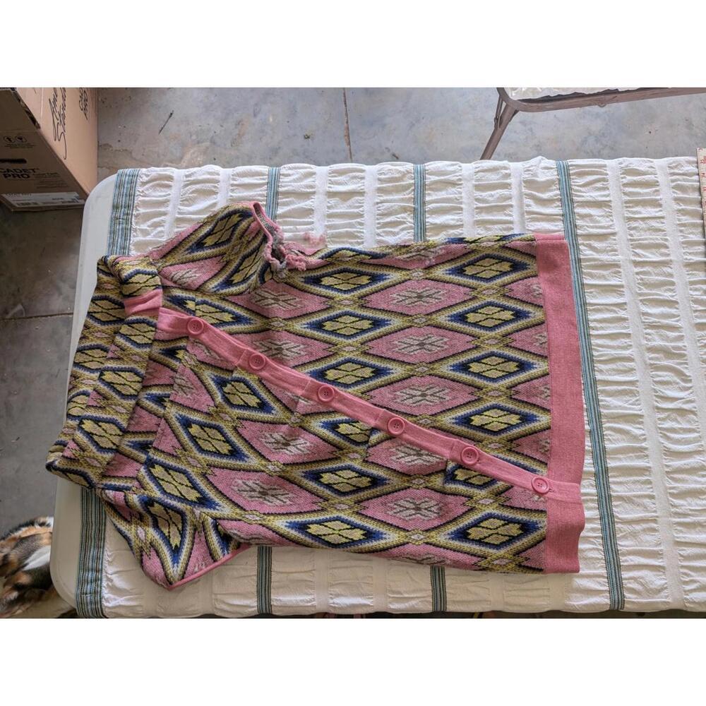 Anthropologie MOTH Short Sleeve Assymetrical Wool Sweater Pink Shawl DAMAGED M